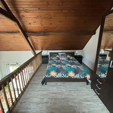 Maison Avec Grand Jardin Clos En Foret De Troncais * Saint-Bonnet-Tronçais